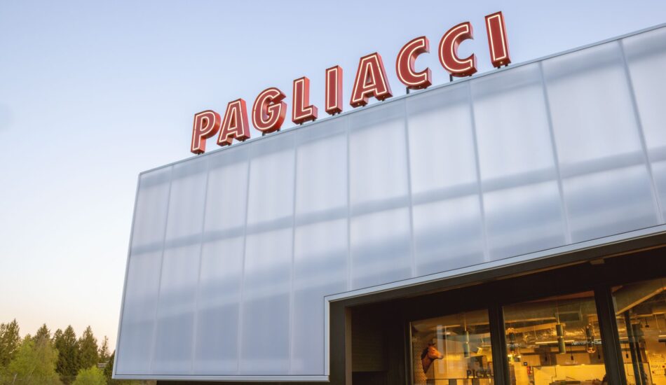 Floisand Pagliacci Eastgate Hero (Custom)