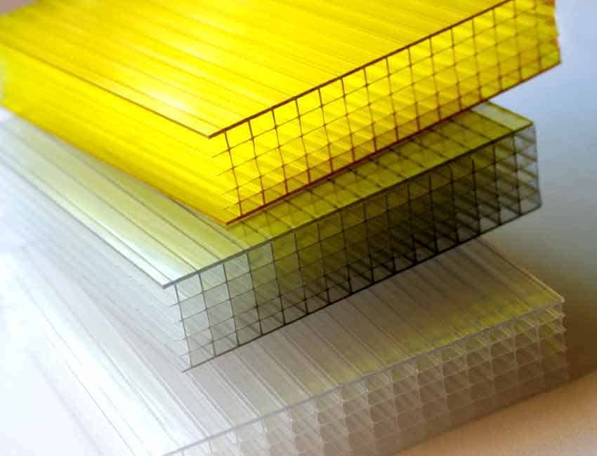 Advice to keep in mind when working with polycarbonate panels