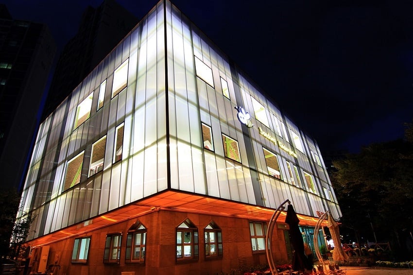 Techo transparente de policarbonato para luz natural 