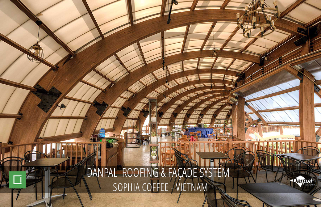 Hệ mái và mặt dựng Danpal tại Sophia Coffee, Việt Nam